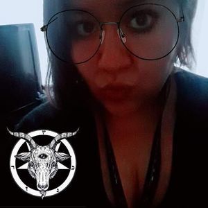 Meet your Posher, Mayra